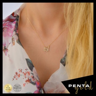 Penta Gold - 14 Ayar Altın Allah Yazılı Swarovski Kolye