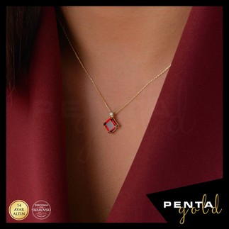 Penta Gold - 14 Ayar Altın Kare Garnet Kolye (1)