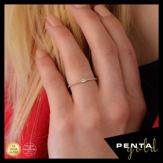 Penta Gold - 14 Ayar Altın Swarovski Baget Taşlı Yüzük (1)