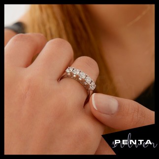 Penta Silver - Dört Tırnak U Montür Swarovski Beştaş Gümüş Yüzük